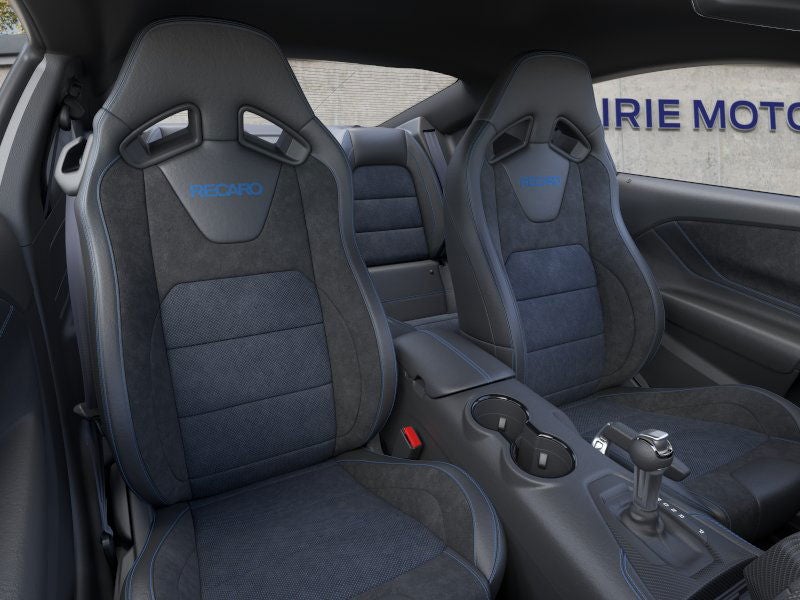 2025 Ford Mustang Dark Horse