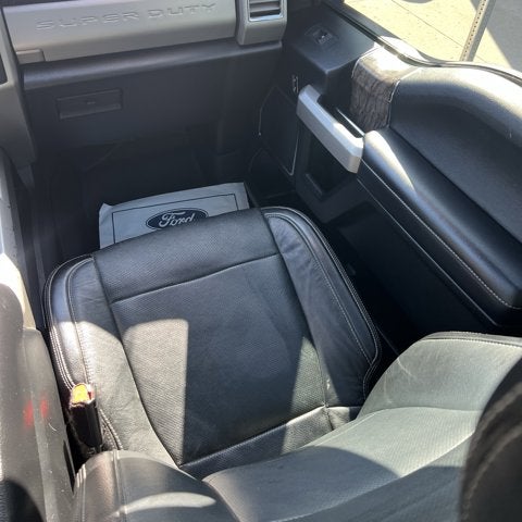 2017 Ford F-350SD Lariat