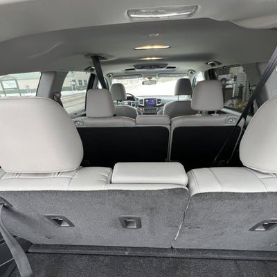 2016 Honda Pilot EX-L w/Rear Entertainment System