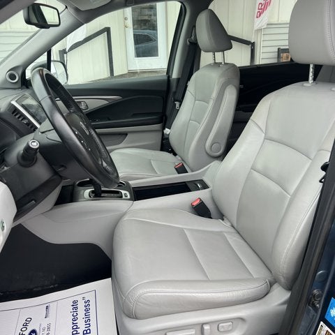2016 Honda Pilot EX-L w/Rear Entertainment System