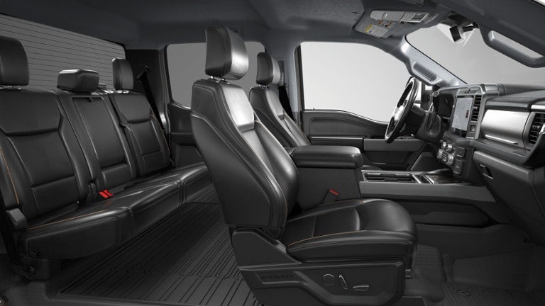 2026 Ford Super Duty F-350® Lariat®